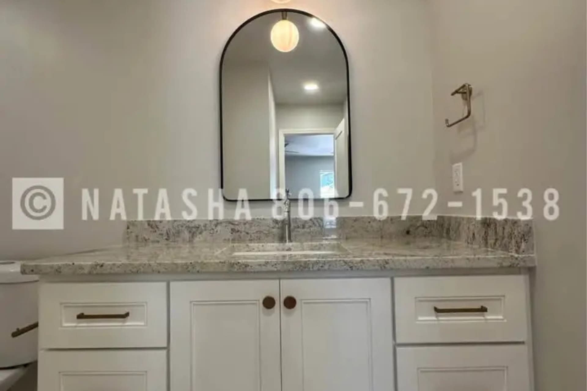 8228 Bluebonnet Dr_19.jpg